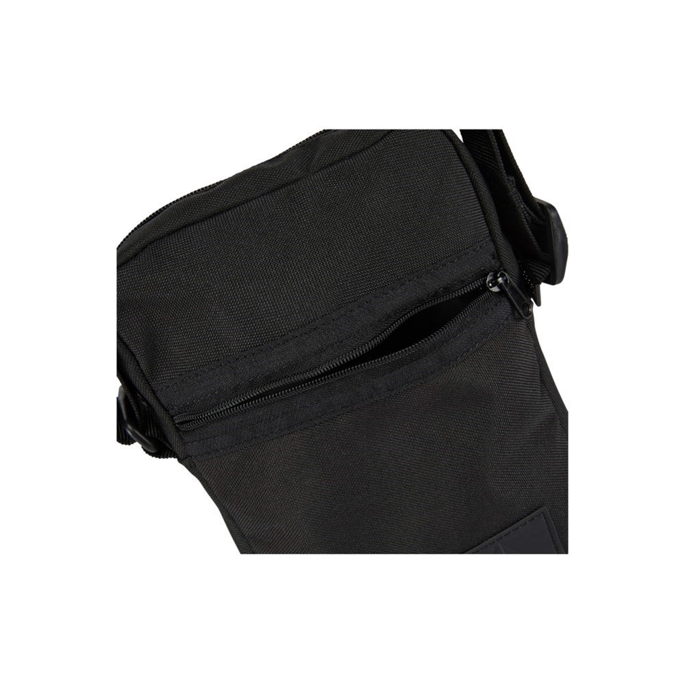 Handbags Reebok Style Found City Bag •